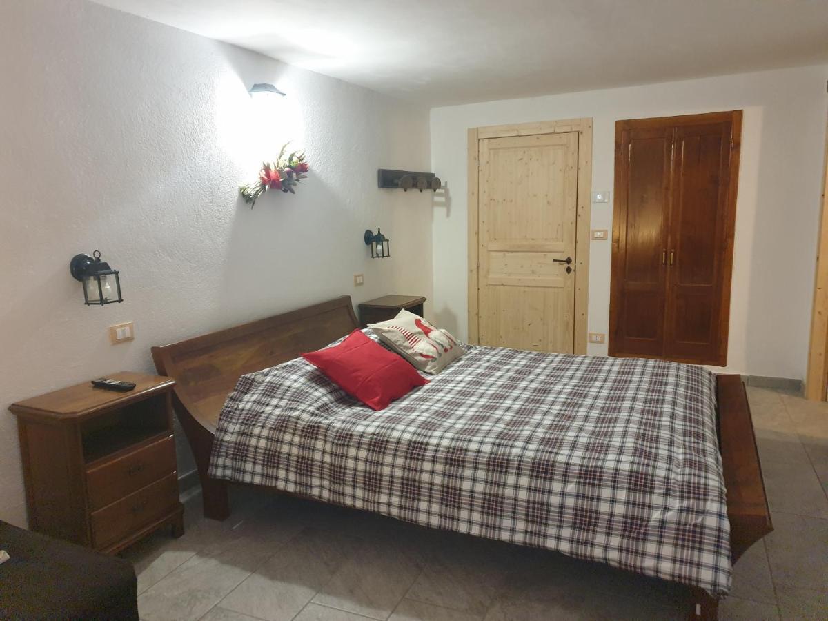 Antica Casa Occitana Bed & Breakfast Sampeire Luaran gambar